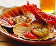 Baked scallops with crispy serrano ham recipe